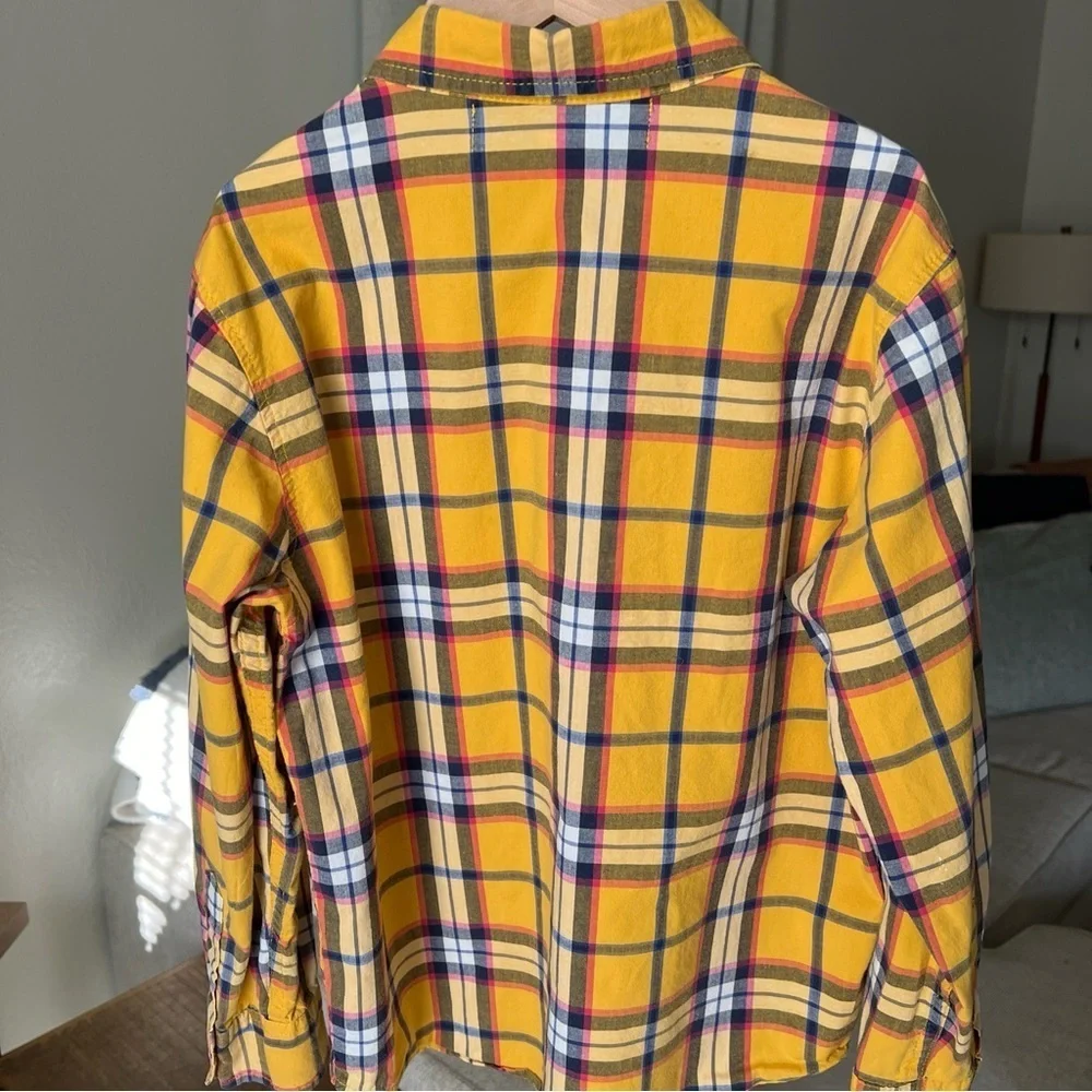 Boy’s Old Navy Yellow/blue/red Plaid Longsleeve Button Up Size M(8)